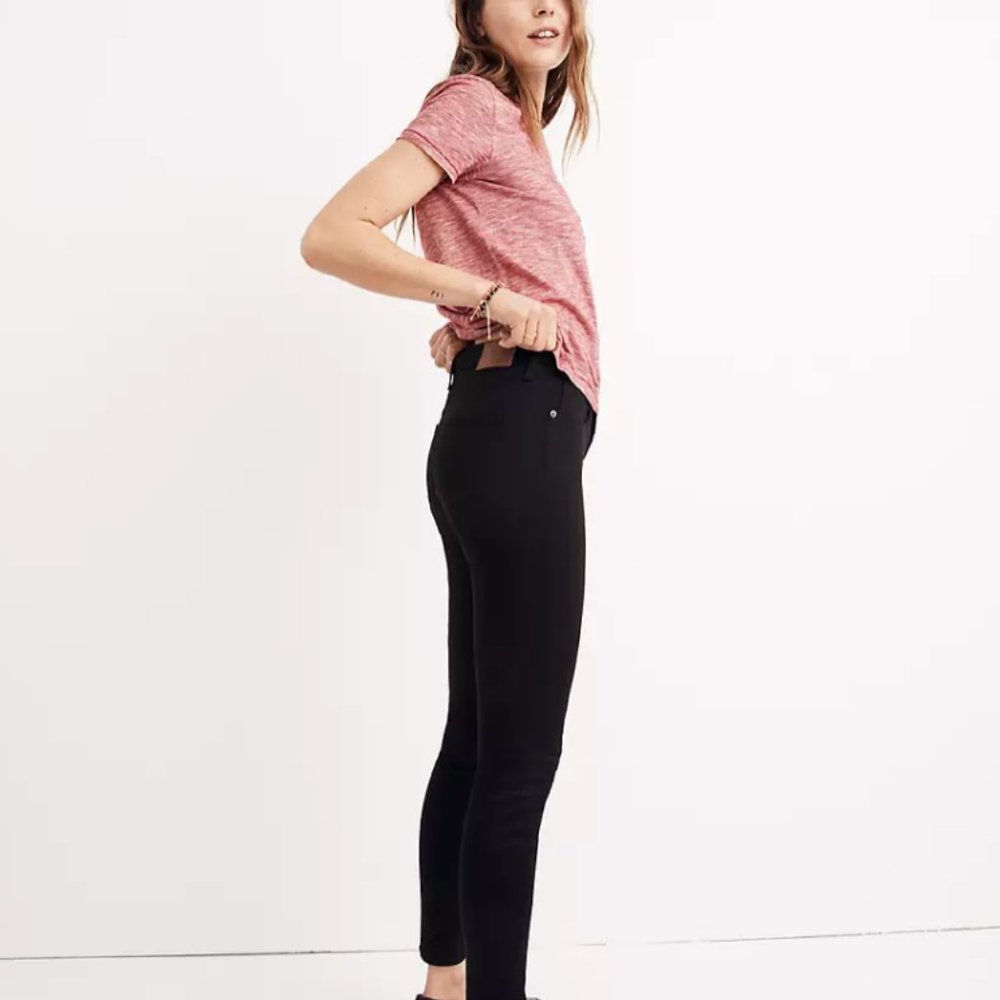 Madewell Skinny Jeans in Black Wash 29